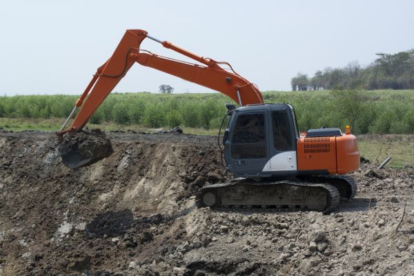 Cost of Pond Digging Service in Cranston